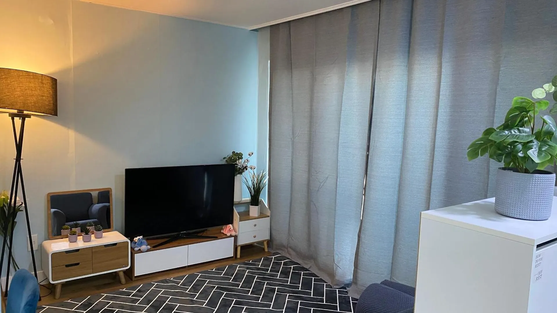 Sky Garden Apartman Szöul 0*,  Dél-Korea